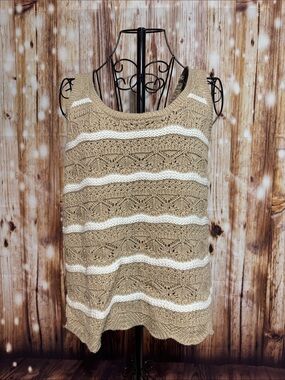LC Lauren Conrad Beige and White Crochet Knit Tank Top